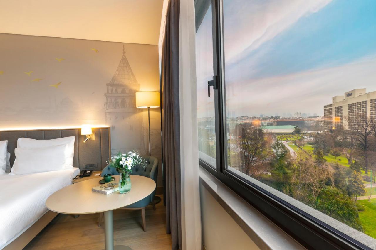 Radisson Hotel Istanbul Harbiye Экстерьер фото