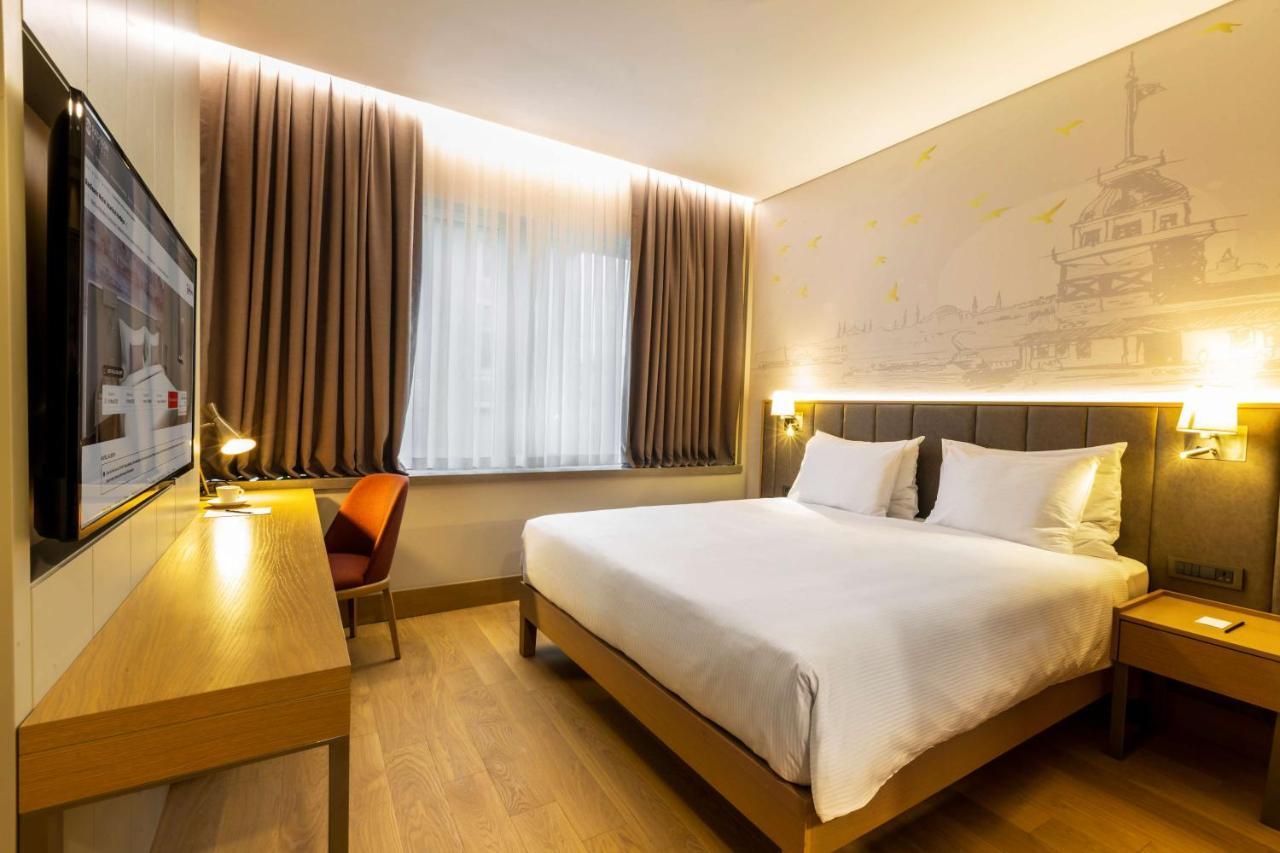 Radisson Hotel Istanbul Harbiye Экстерьер фото